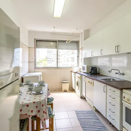 Apartment Familial Near Expo *